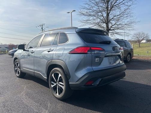 Celestite 2023 Toyota Corolla Cross Hybrid XSE