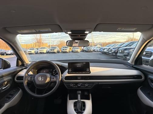 2024 Honda HR-V LX