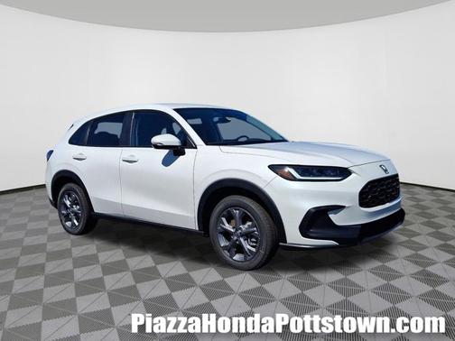 Platinum White 2026 Honda HR-V LX