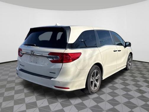 2018 Honda Odyssey Touring