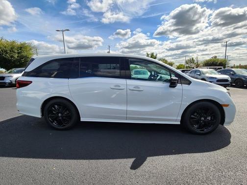 2023 Honda Odyssey Sport