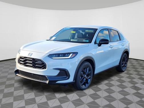 Platinum White Pearl 2023 Honda HR-V Sport