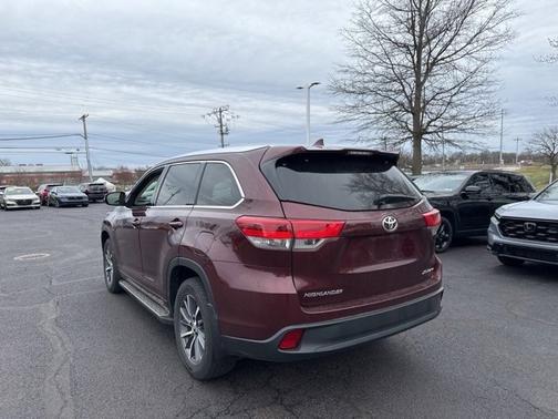 Ooh La La Rouge Mica 2018 Toyota Highlander XLE