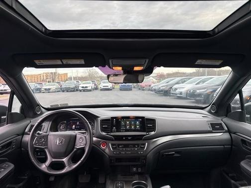 Crystal Black Pearl 2023 Honda Passport EX-L