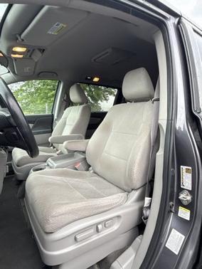 Modern Steel Metallic 2016 Honda Odyssey SE