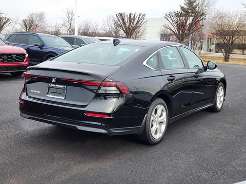 2025 Honda Accord LX