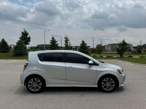 2017 Chevrolet Sonic LT
