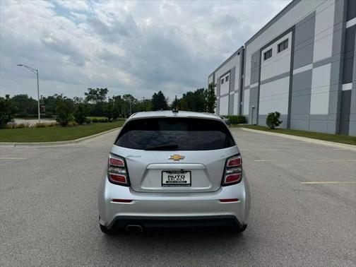 2017 Chevrolet Sonic LT