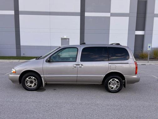 2000 Nissan Quest SE