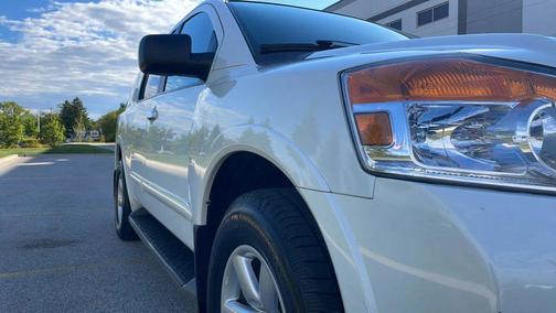 Pearl White 2015 Nissan Armada SV