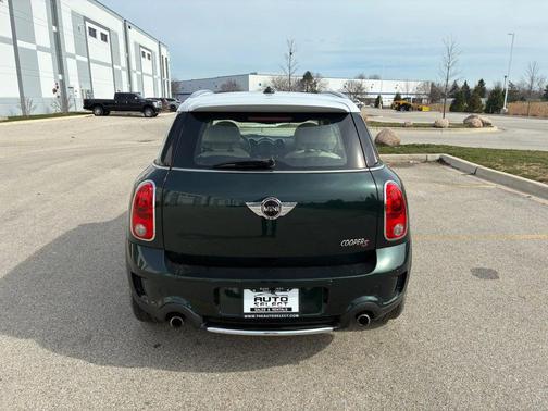 2012 MINI Cooper S Countryman Base