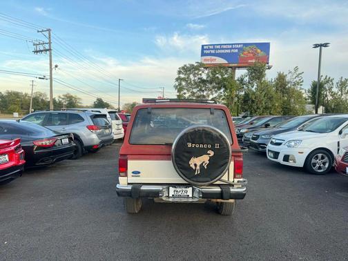1986 Ford Bronco II Standard 2D Utility 4WD