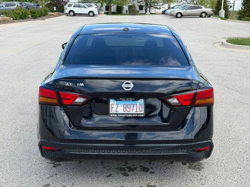 Super Black 2020 Nissan Altima S FWD