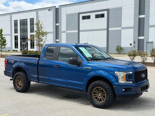 Lightning Blue 2018 Ford F-150 XL