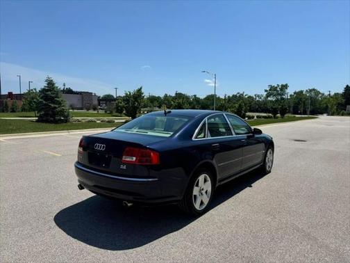 2005 Audi A8 L 4.2 quattro