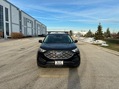 2021 Ford Edge SE
