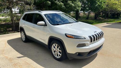 Bright White Clearcoat 2014 Jeep Cherokee Sport