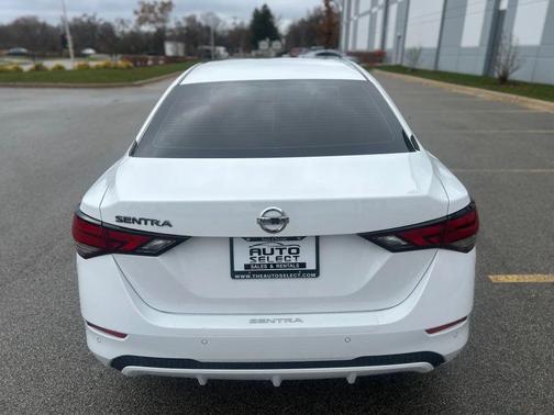 2022 Nissan Sentra S