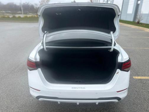 2022 Nissan Sentra S