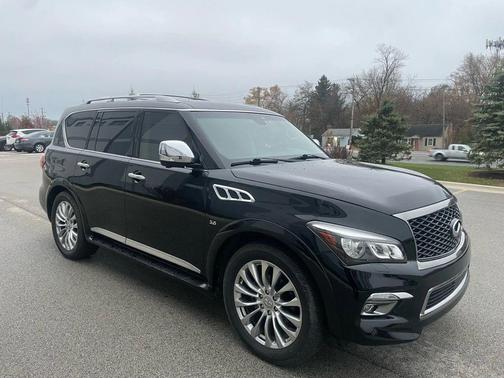 2017 INFINITI QX80 Base