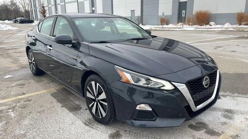 2021 Nissan Altima 2.5 SV