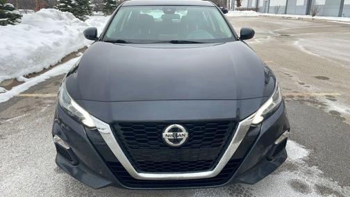 2021 Nissan Altima 2.5 SV