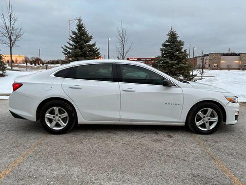 2019 Chevrolet Malibu 1LS
