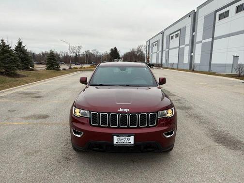 2017 Jeep Grand Cherokee Laredo