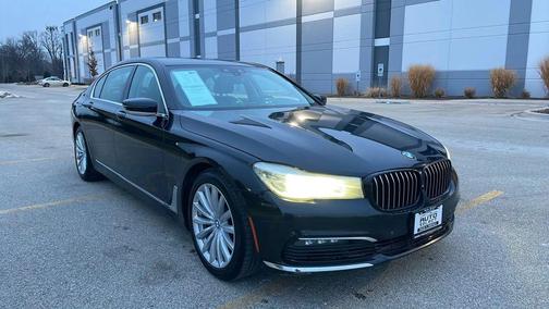 2017 BMW 740 740i Sedan 4D