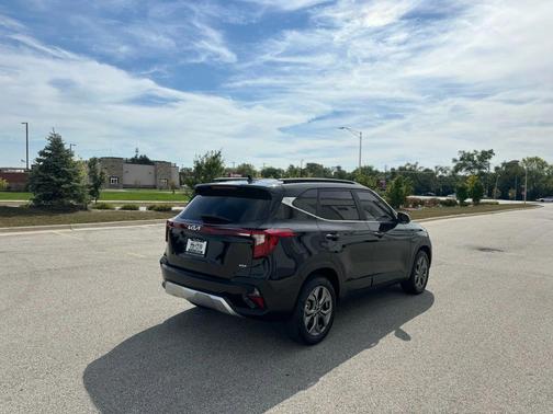 2024 Kia Seltos S