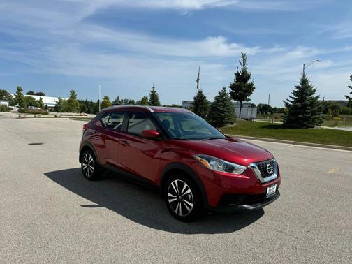 2020 Nissan Kicks SV