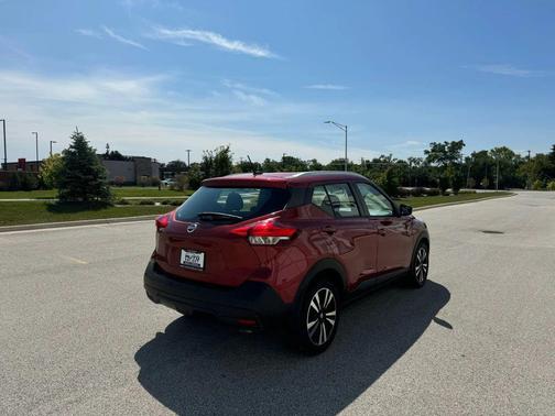 2020 Nissan Kicks SV