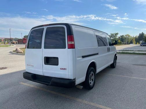 2008 GMC Savana 1500 Base