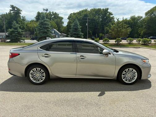 Sliver 2015 Lexus ES 350 Base