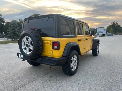 2020 Jeep Wrangler Unlimited Sport