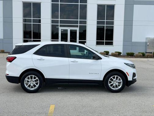 Summit White 2023 Chevrolet Equinox LS