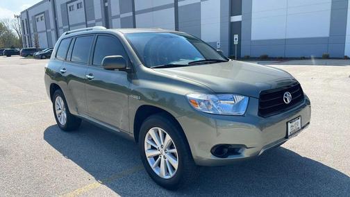 Beige 2010 Toyota Highlander Hybrid Base