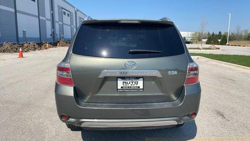 Beige 2010 Toyota Highlander Hybrid Base
