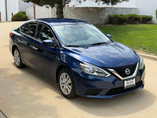 Deep Blue Pearl 2018 Nissan Sentra S