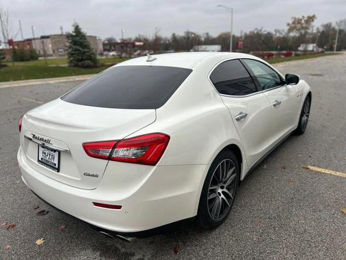 2017 Maserati Ghibli Base