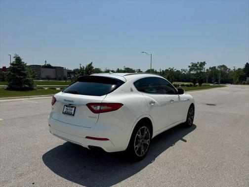 2017 Maserati Levante Base