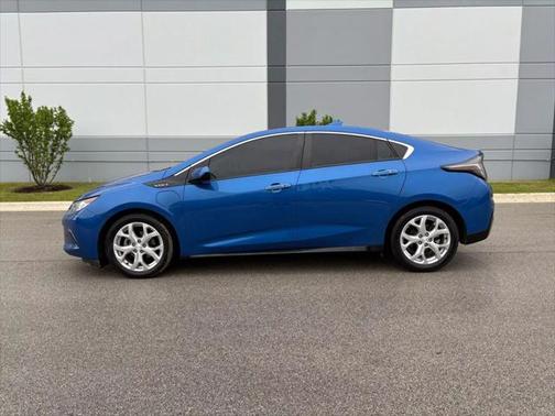 2017 Chevrolet Volt Premier