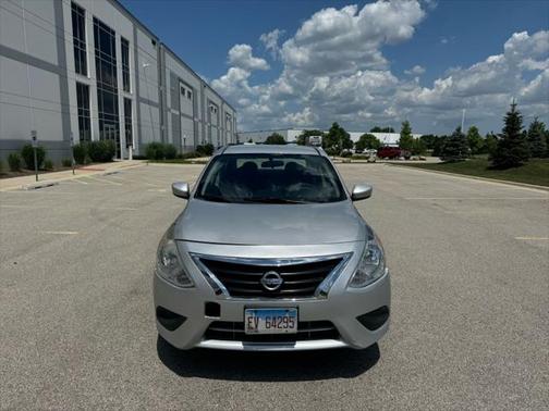 2017 Nissan Versa 1.6 S+