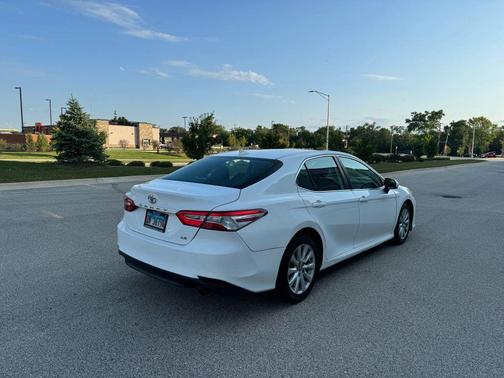 2019 Toyota Camry LE