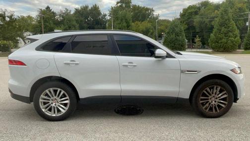 2018 Jaguar F-PACE 25t Premium