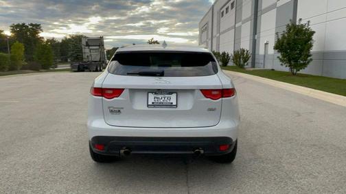 2018 Jaguar F-PACE 25t Premium