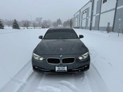 2016 BMW 328 328i Sedan 4D