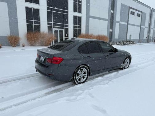 2016 BMW 328 328i Sedan 4D