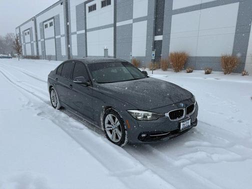 2016 BMW 328 328i Sedan 4D