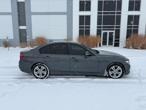 2016 BMW 328 328i Sedan 4D